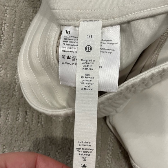 BNWT LULULEMON softstreme pant regular sz 10 bone - Picture 10 of 12
